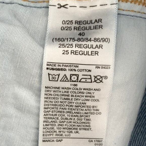 GAP Boyfriend Shorts Womens 0/25R Distressed Cutoff Hem Button Zip Pockets Denim - Picture 8 of 8